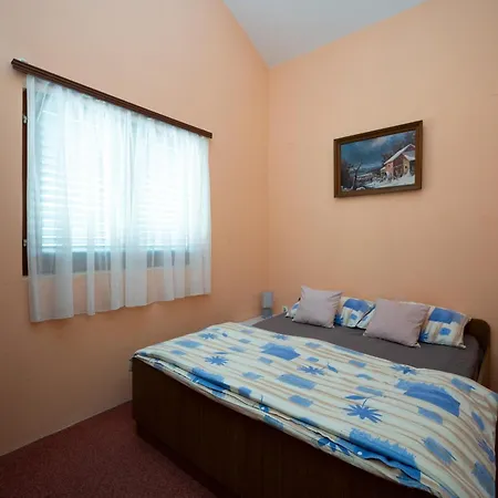 Apartman By The Sea Mandre, Pag - 22885 *