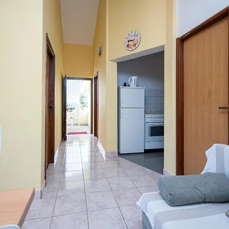 Apartment By The Sea Mandre, Pag - 22885