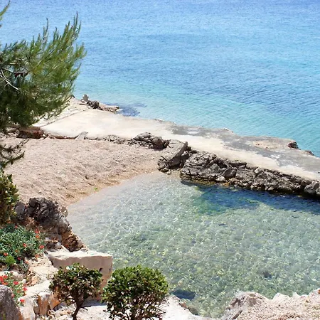 Apartment By The Sea Mandre, Pag - 22885 Pag Town